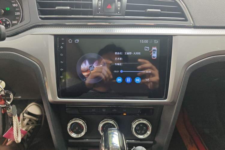 Used Volkswagen Lamando 2019 230TSI DSG Fashion Edition China V Standard Audio And AC Panel