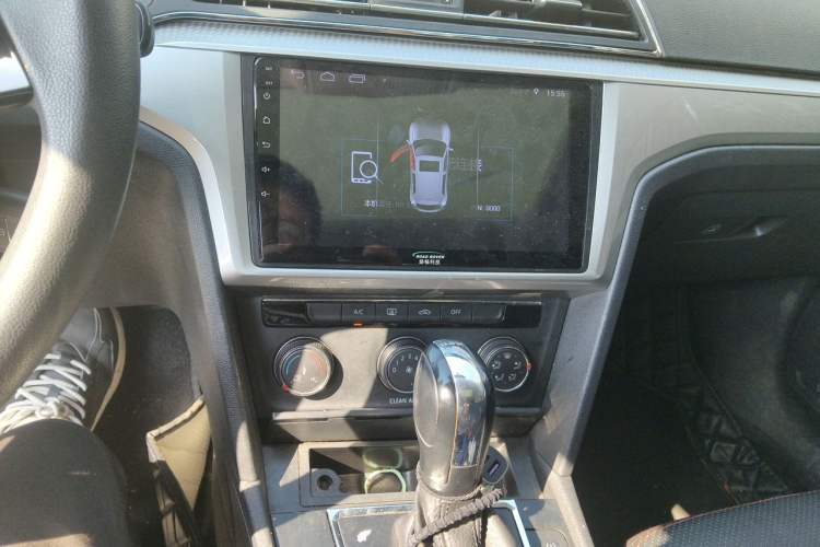 Used Volkswagen Lamando 2019 230TSI DSG Fashion Edition China VI Audio And AC Panel