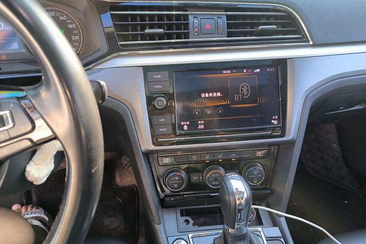 Used Volkswagen Lamando 2019 280TSI DSG Comfort Edition China VI standard Audio And AC Panel