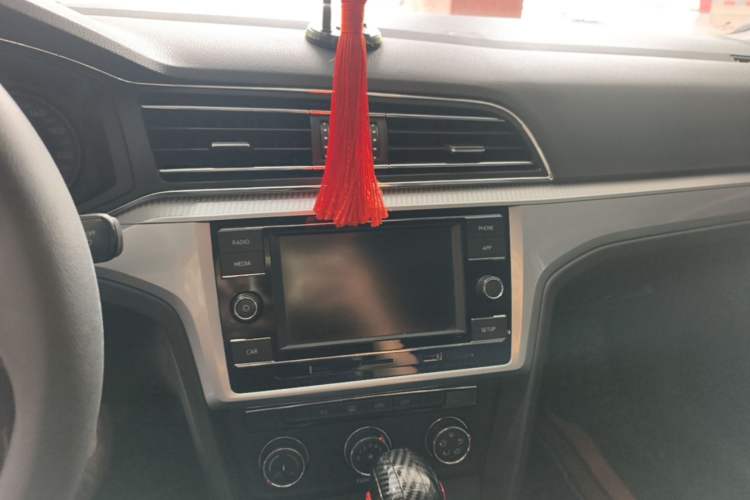Used Volkswagen Lamando 2019 230TSI DSG Fashion Edition China VI Audio And AC Panel