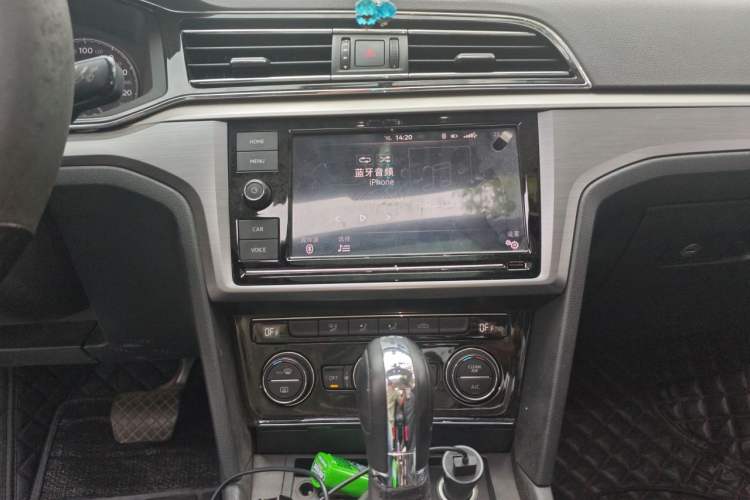 Used Volkswagen Lamando 2019 280TSI DSG Comfort Edition China VI standard Audio And AC Panel