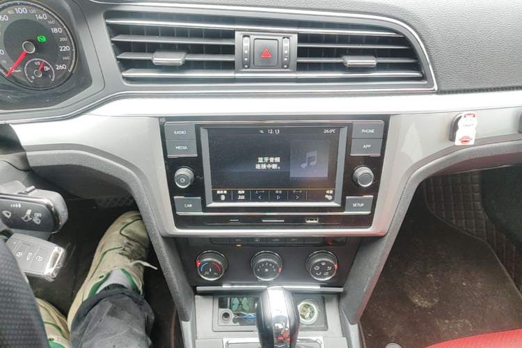 Used Volkswagen Lamando 2019 230TSI DSG Fashion Edition China VI Audio And AC Panel