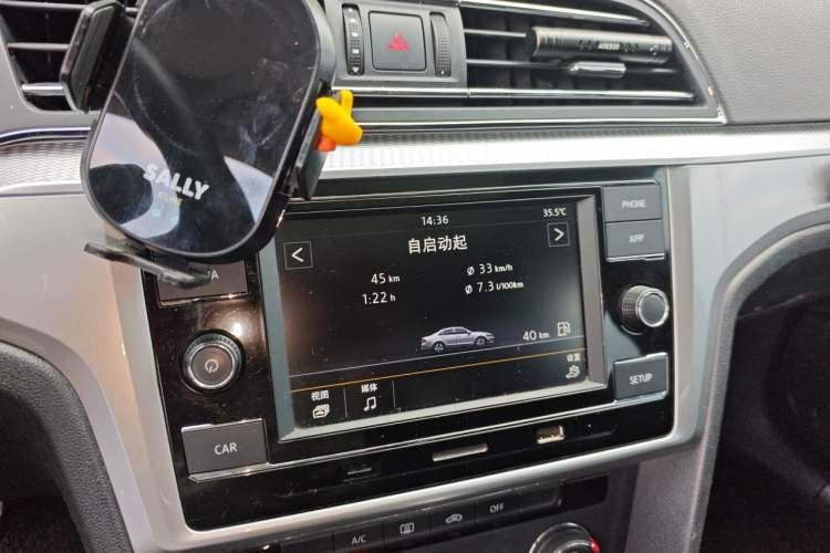 Used Volkswagen Lamando 2019 230TSI DSG Fashion Edition China V Standard Audio And AC Panel