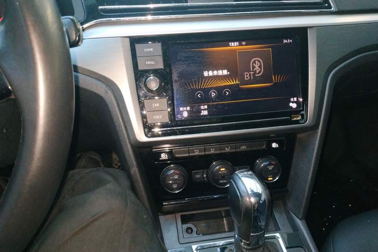 Used Volkswagen Lamando 2019 280TSI DSG Comfort Edition China V Standard Audio And AC Panel