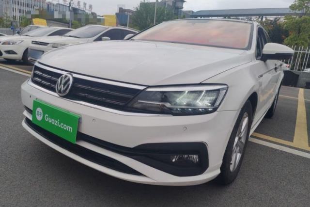 Used Volkswagen Lamando 2019 230TSI DSG Fashion Edition China VI