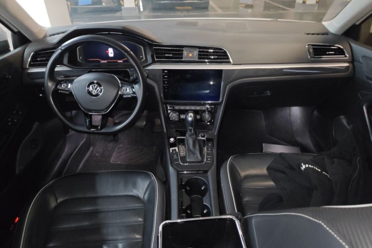 Used Volkswagen Lamando 2019 280TSI DSG Luxury Edition China V Standard Center Console