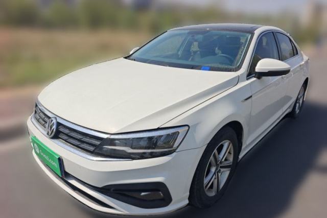 Used Volkswagen Lamando 2019 230TSI DSG Fashion Edition China VI