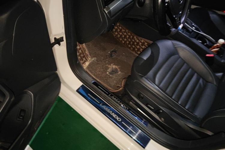 Used Volkswagen Lamando 2019 280TSI DSG Comfort Edition China V Standard Driver Seat