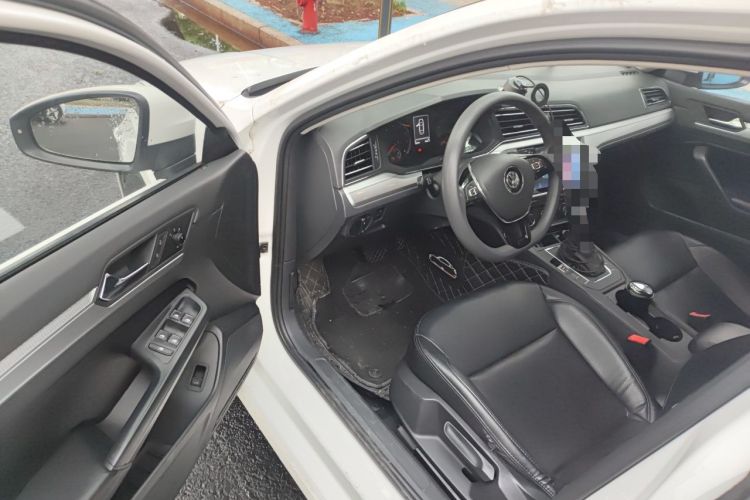 Used Volkswagen Lamando 2019 230TSI DSG Fashion Edition China V Standard Driver Seat