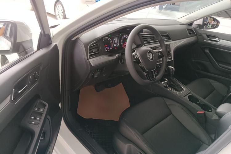 Used Volkswagen Lamando 2019 230TSI DSG Fashion Edition China VI Driver Seat