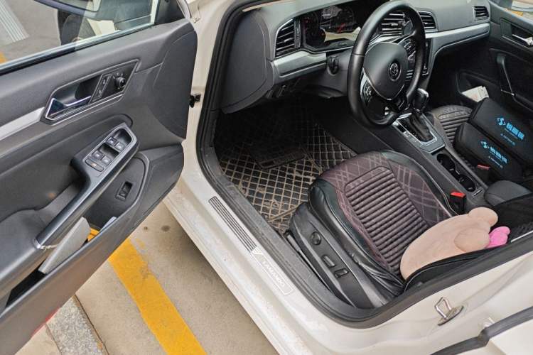 Used Volkswagen Lamando 2019 280TSI DSG Comfort Edition China VI standard Driver Seat