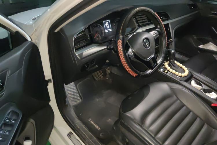 Used Volkswagen Lamando 2019 280TSI DSG Comfort Edition China V Standard Driver Seat