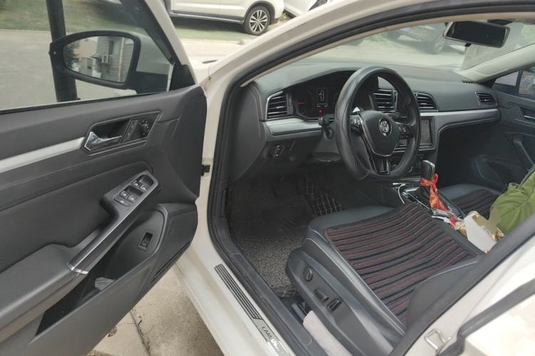 Used Volkswagen Lamando 2019 280TSI DSG Comfort Edition China VI standard Driver Seat