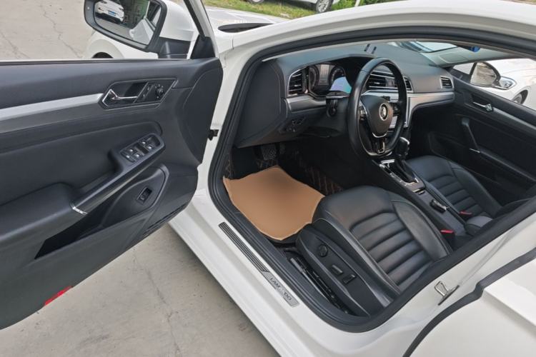 Used Volkswagen Lamando 2019 280TSI DSG Comfort Edition China VI standard Driver Seat