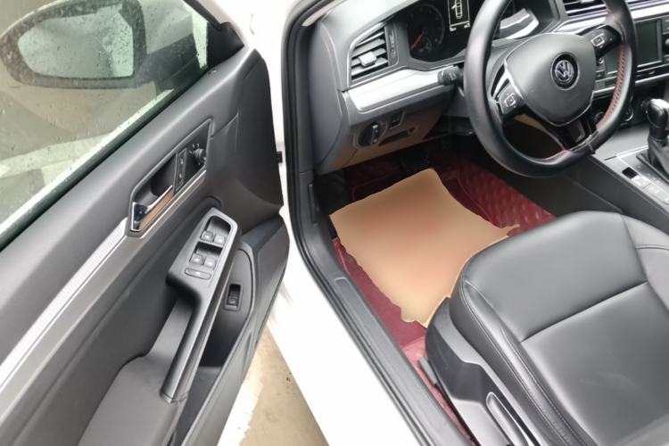 Used Volkswagen Lamando 2019 230TSI DSG Fashion Edition China VI Driver Seat