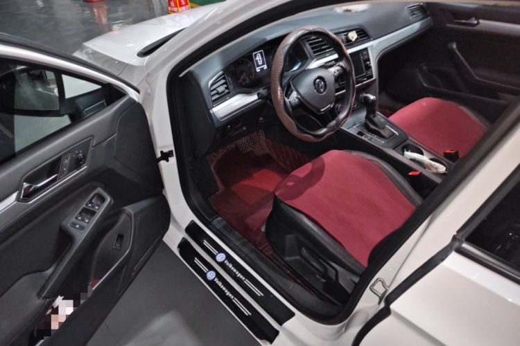 Used Volkswagen Lamando 2019 230TSI DSG Vision Edition China VI Standard Driver Seat