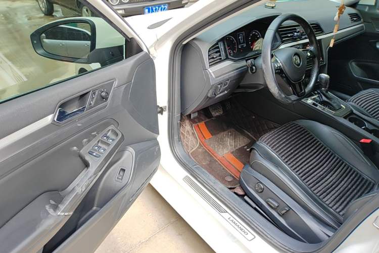 Used Volkswagen Lamando 2019 280TSI DSG Comfort Edition China VI standard Driver Seat