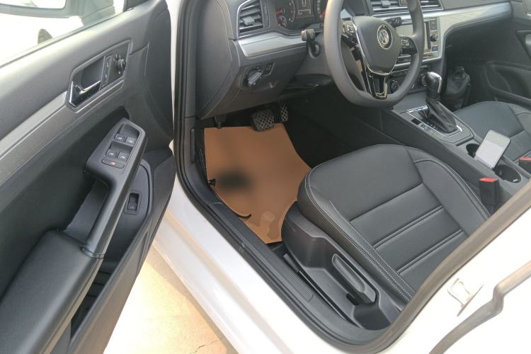 Used Volkswagen Lamando 2019 230TSI DSG Fashion Edition China VI Driver Seat