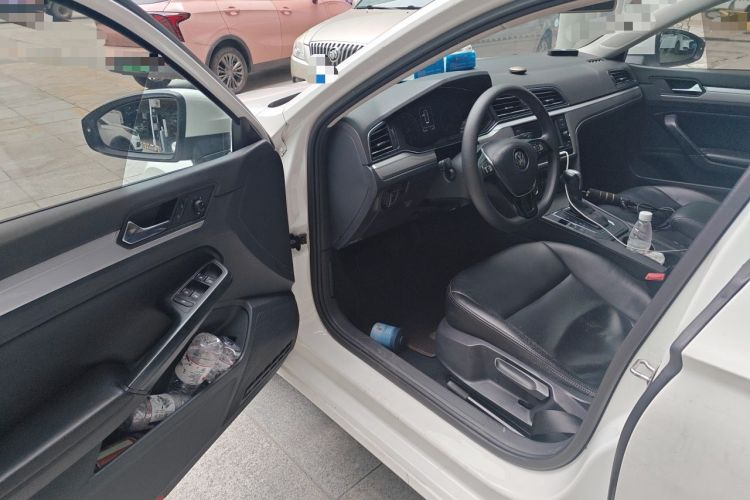 Used Volkswagen Lamando 2019 230TSI DSG Fashion Edition China V Standard Driver Seat