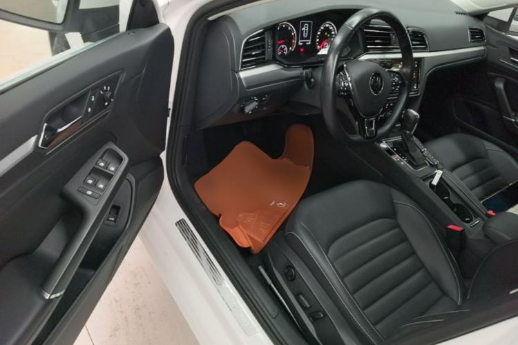 Used Volkswagen Lamando 2019 280TSI DSG Comfort Edition China VI standard Driver Seat