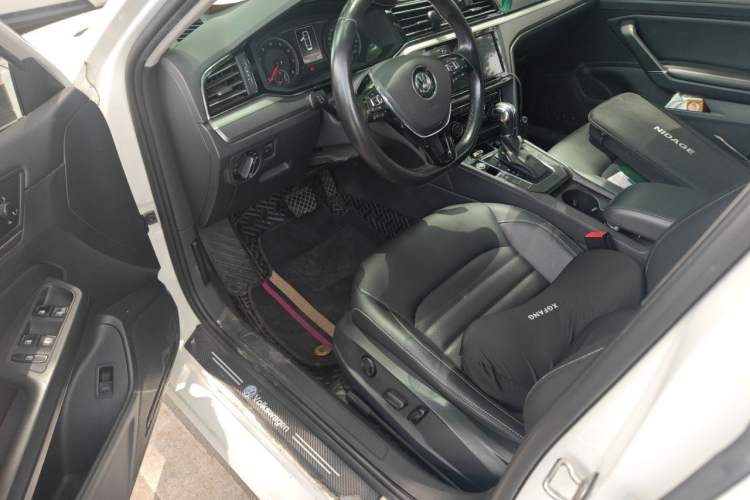 Used Volkswagen Lamando 2019 280TSI DSG Comfort Edition China VI standard Driver Seat