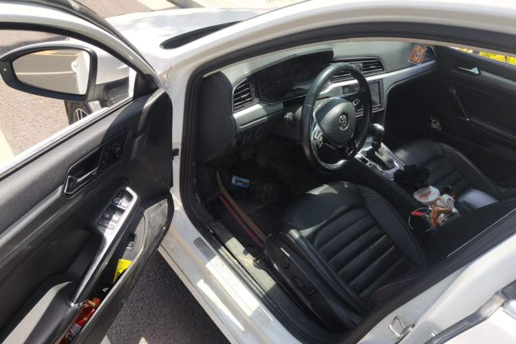 Used Volkswagen Lamando 2019 280TSI DSG Comfort Edition China V Standard Driver Seat