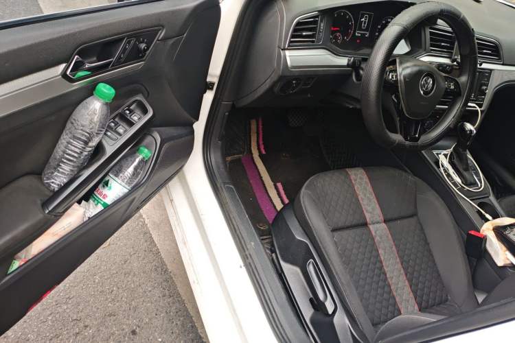 Used Volkswagen Lamando 2019 230TSI DSG Fashion Edition China VI Driver Seat