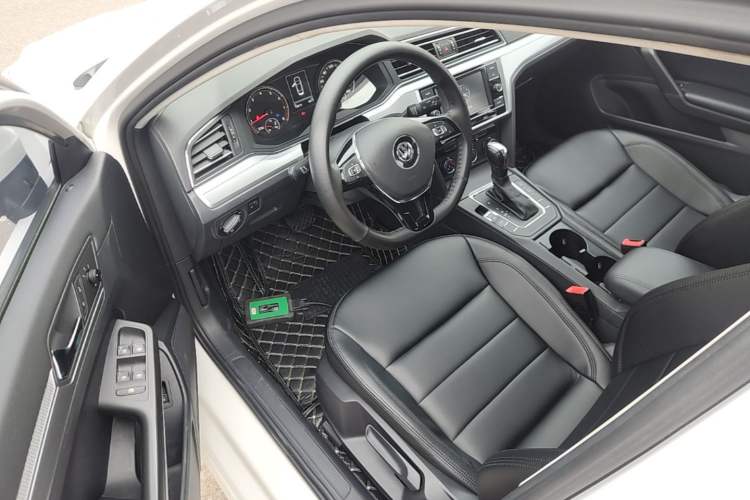 Used Volkswagen Lamando 2019 230TSI DSG Fashion Edition China VI Driver Seat