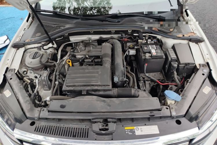 Used Volkswagen Lamando 2019 230TSI DSG Fashion Edition China V Standard Engine Bay