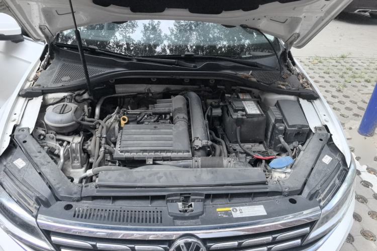 Used Volkswagen Lamando 2019 280TSI DSG Comfort Edition China V Standard Engine Bay