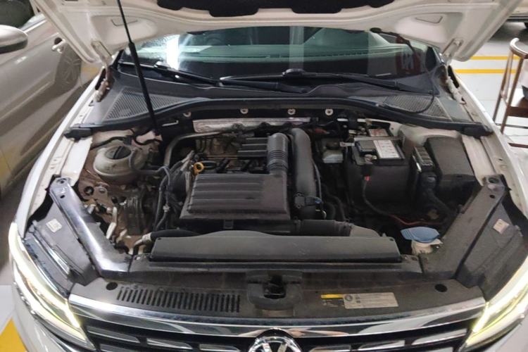 Used Volkswagen Lamando 2019 280TSI DSG Comfort Edition China V Standard Engine Bay