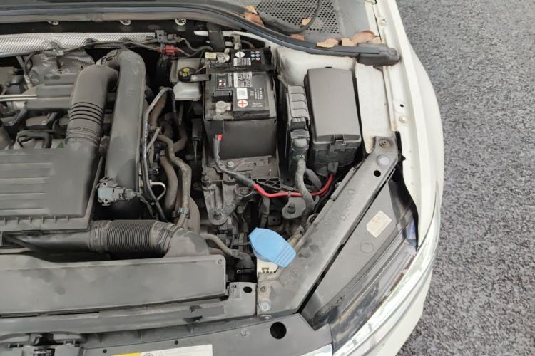 Used Volkswagen Lamando 2019 230TSI DSG Fashion Edition China V Standard Engine Bay Left