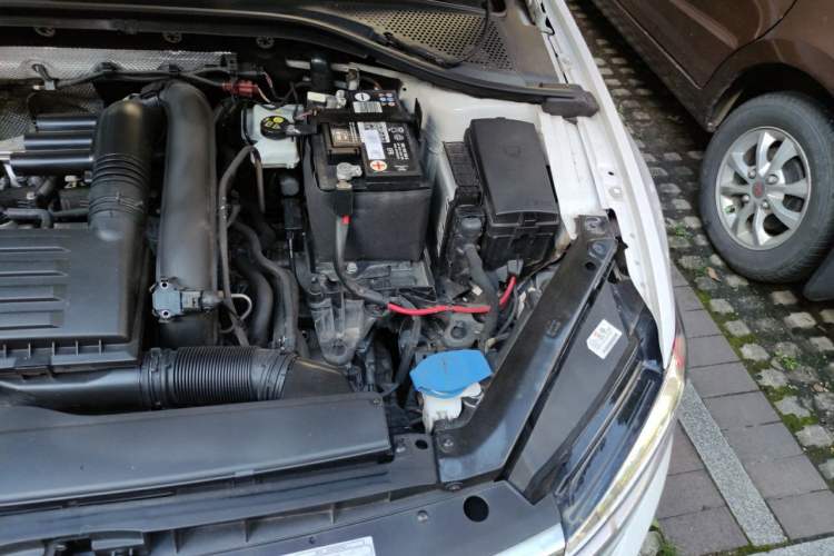 Used Volkswagen Lamando 2019 230TSI DSG Fashion Edition China V Standard Engine Bay Left