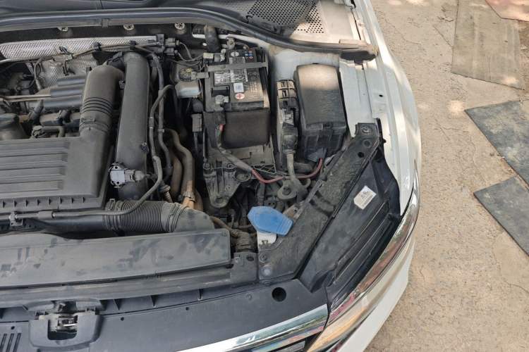 Used Volkswagen Lamando 2019 230TSI DSG Fashion Edition China V Standard Engine Bay Left