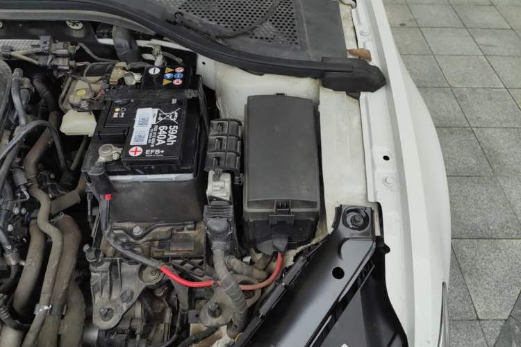 Used Volkswagen Lamando 2019 230TSI DSG Vision Edition China VI Standard Engine Bay Left