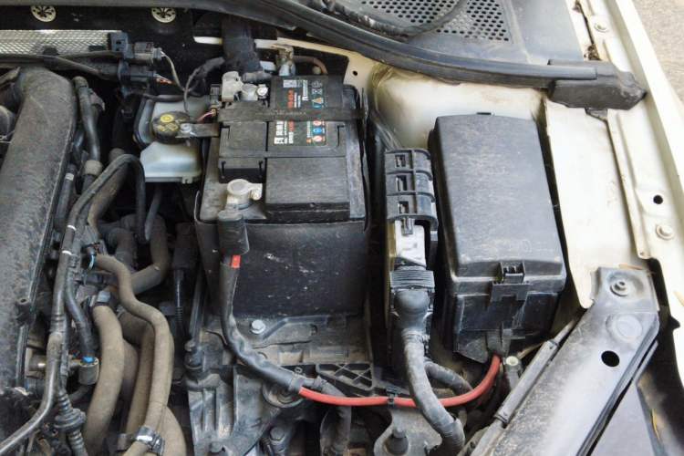 Used Volkswagen Lamando 2019 280TSI DSG Comfort Edition China VI standard Engine Bay Left