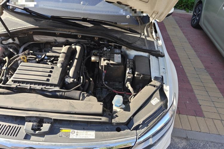 Used Volkswagen Lamando 2019 230TSI DSG Fashion Edition China VI Engine Bay Left