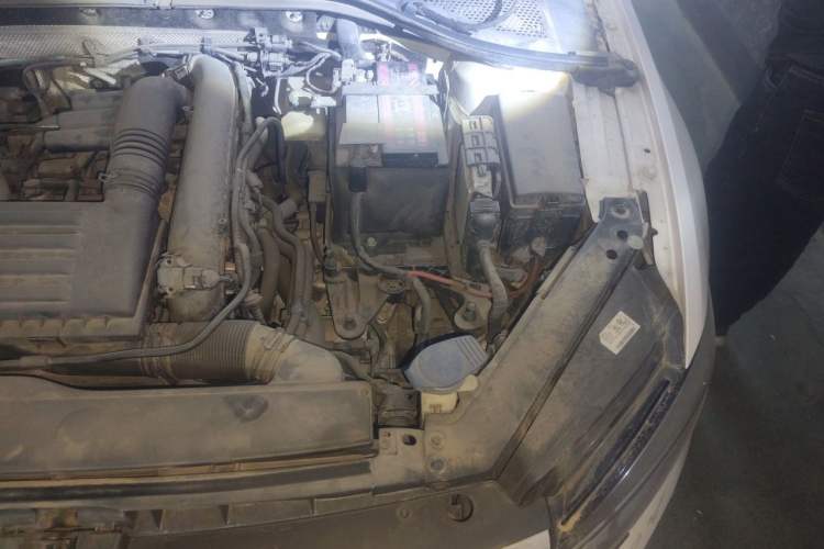 Used Volkswagen Lamando 2019 230TSI DSG Fashion Edition China V Standard Engine Bay Left