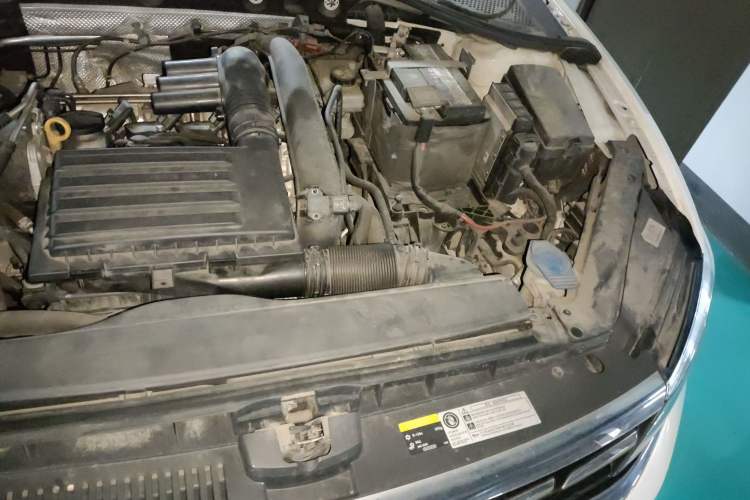 Used Volkswagen Lamando 2019 230TSI DSG Fashion Edition China V Standard Engine Bay Left