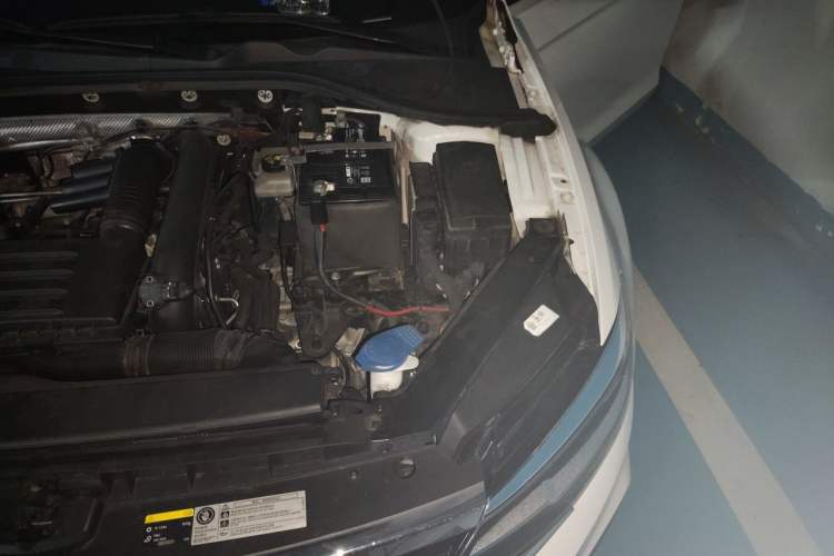 Used Volkswagen Lamando 2019 230TSI DSG Fashion Edition China V Standard Engine Bay Left