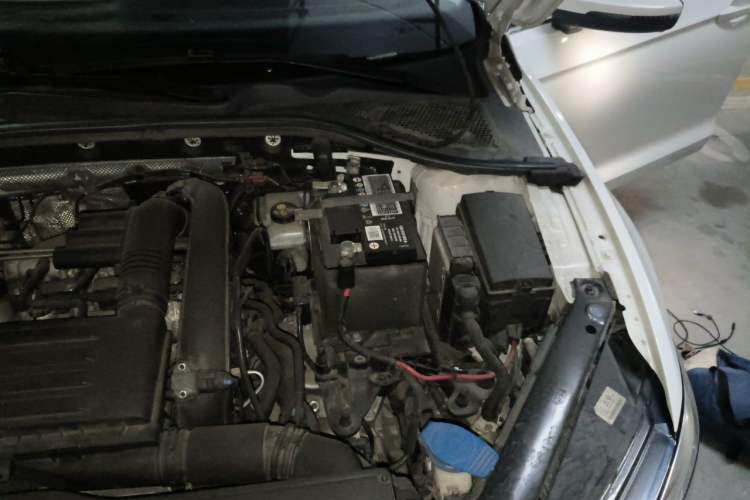 Used Volkswagen Lamando 2019 280TSI DSG Comfort Edition China V Standard Engine Bay Left