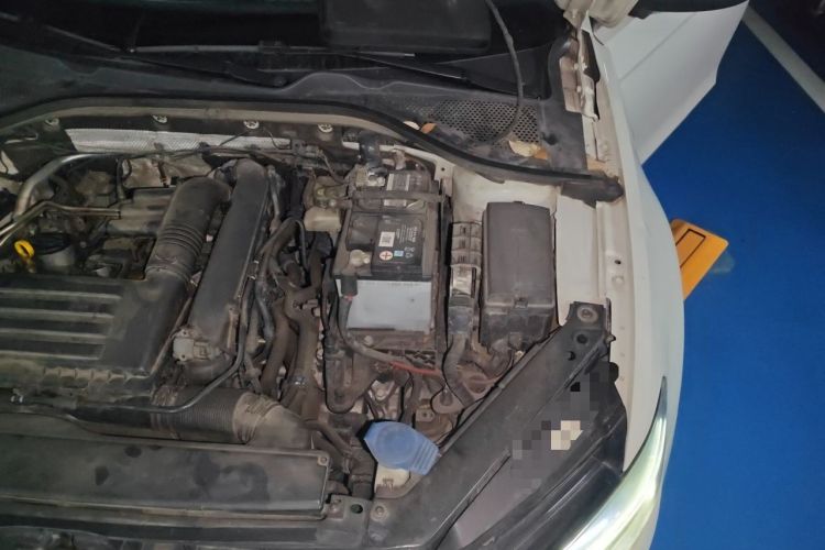 Used Volkswagen Lamando 2019 280TSI DSG Comfort Edition China VI standard Engine Bay Left