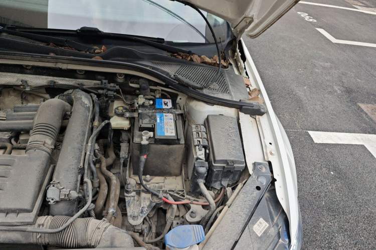 Used Volkswagen Lamando 2019 280TSI DSG Comfort Edition China VI standard Engine Bay Left