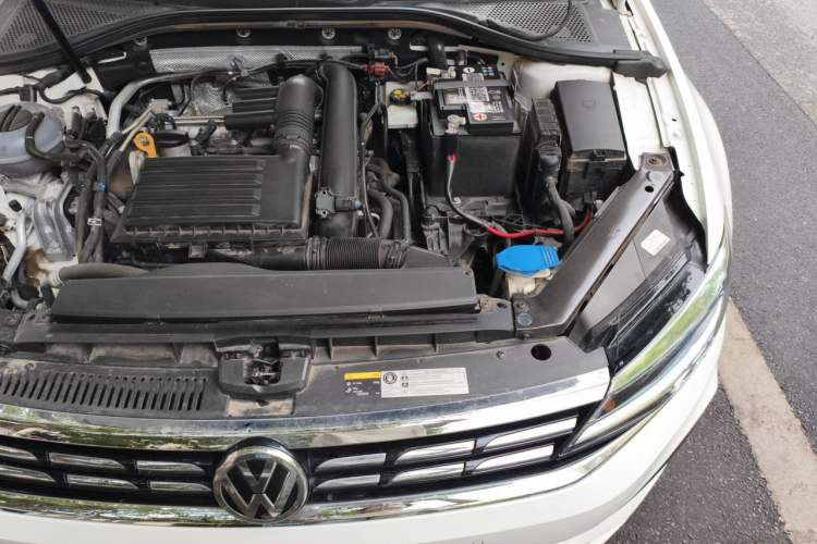 Used Volkswagen Lamando 2019 280TSI DSG Luxury Edition China V Standard Engine Bay Left