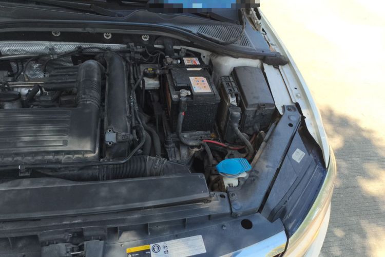 Used Volkswagen Lamando 2019 280TSI DSG Comfort Edition China VI standard Engine Bay Left