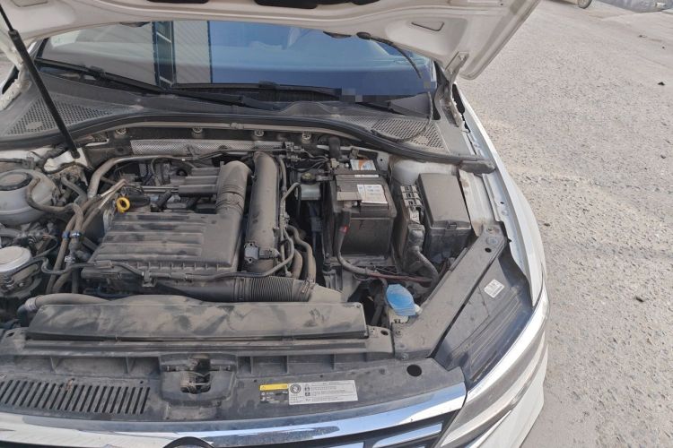Used Volkswagen Lamando 2019 280TSI DSG Comfort Edition China VI standard Engine Bay Left