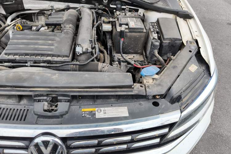 Used Volkswagen Lamando 2019 280TSI DSG Comfort Edition China VI standard Engine Bay Left
