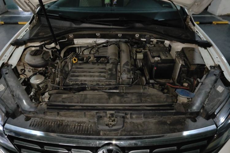 Used Volkswagen Lamando 2019 280TSI DSG Comfort Edition China VI standard Engine Bay
