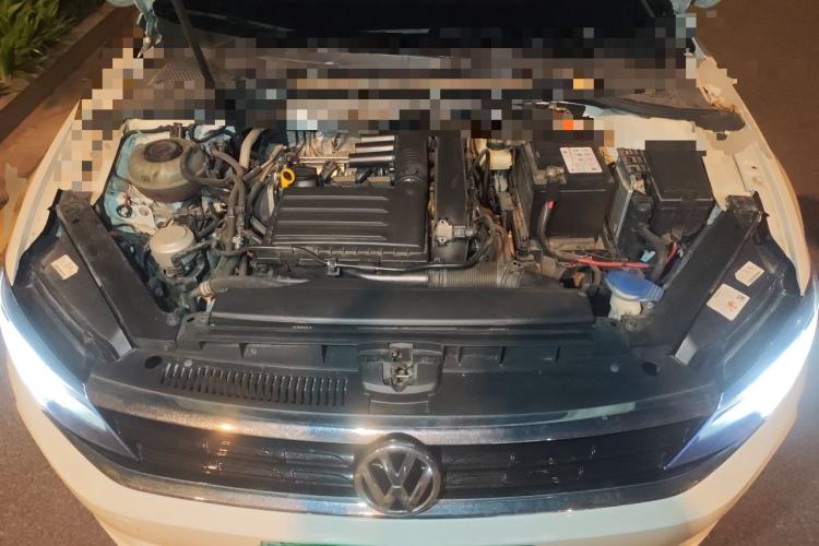 Used Volkswagen Lamando 2019 230TSI DSG Fashion Edition China VI Engine Bay