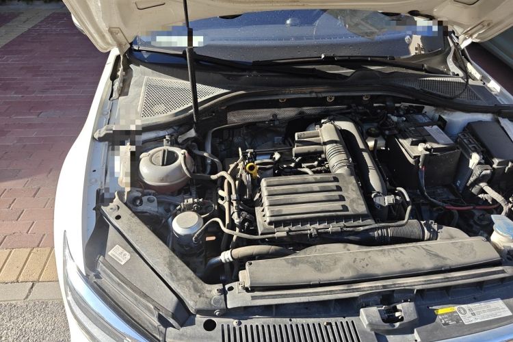 Used Volkswagen Lamando 2019 230TSI DSG Fashion Edition China VI Engine Bay Right